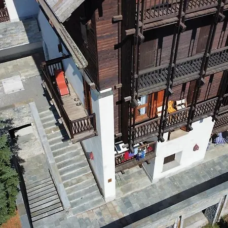 Casa Dei Popini *